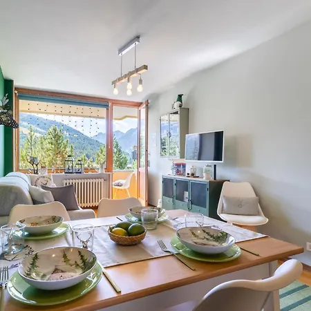 Hostdomus - Quadrifoglio Appartement *